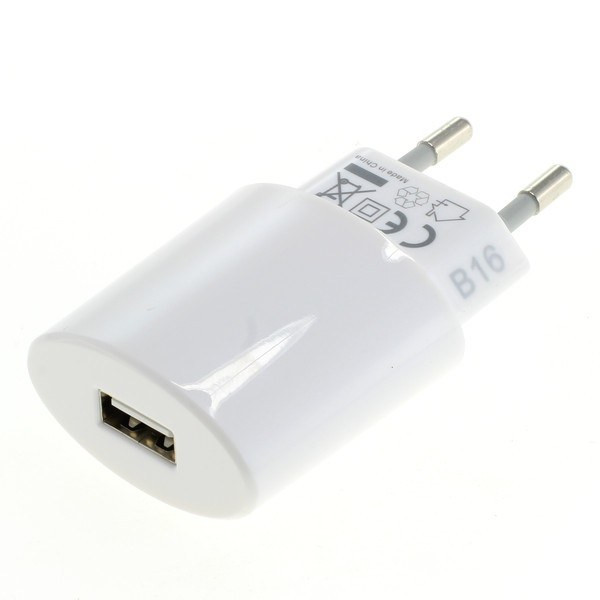 Universal Netz-Lade-USB-Adapter 100-250V, 2,4A mit Auto ID Funktion, weiß